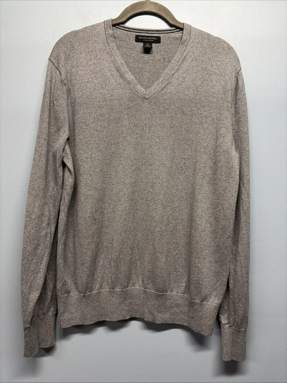 Banana Republic Sweater Mens Medium Cotton Silk Cashmere Blend VNeck